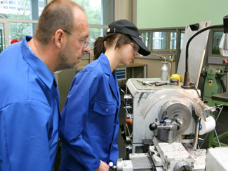 AMS_News_Symbolfoto_Ausbildung