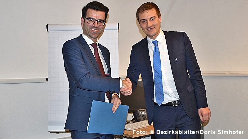 Der neue Leiter Mevlüt Kücükyasar und AMS NÖ-Landesgeschäftsführer Sven hergovich