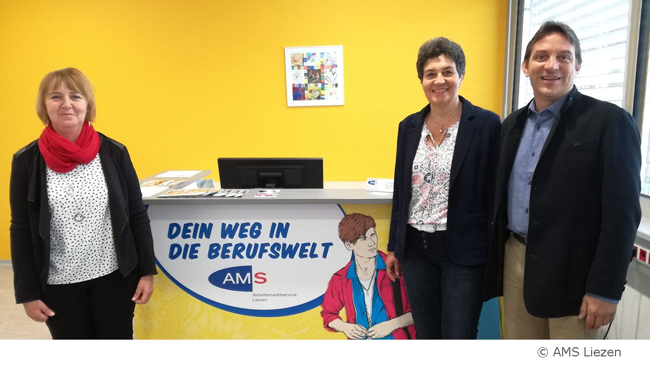 Die aktuellsten Informationen rund um Ausbildung und Beruf sowie Unterstützung bei der Lehrplatzsuche gibt es aus erster Hand von den  ExpertInnen des AMS Liezen. 