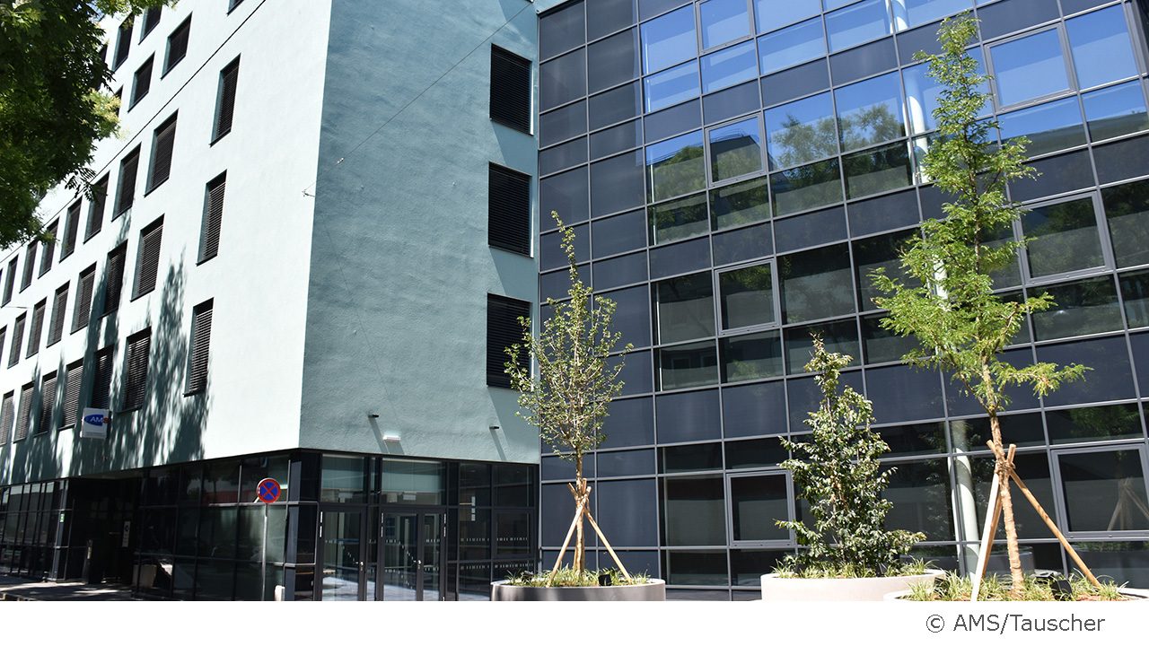 Foto der neuen Geschäftsstelle des AMS Graz West und Umgebung