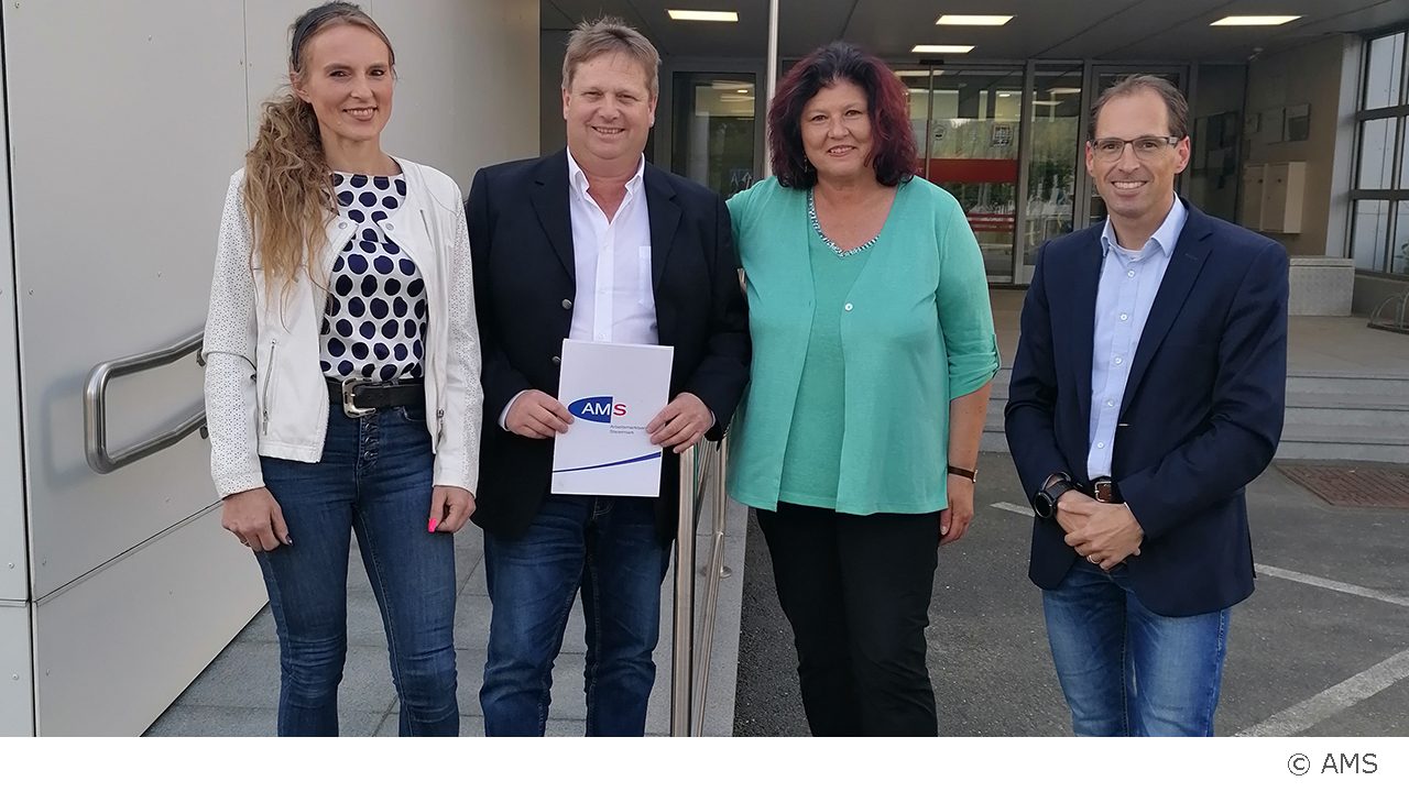 v.l.n.r.: Brigitte Wasmer, Peter Mandl, Mag.a Christina Lind und Helge Röder