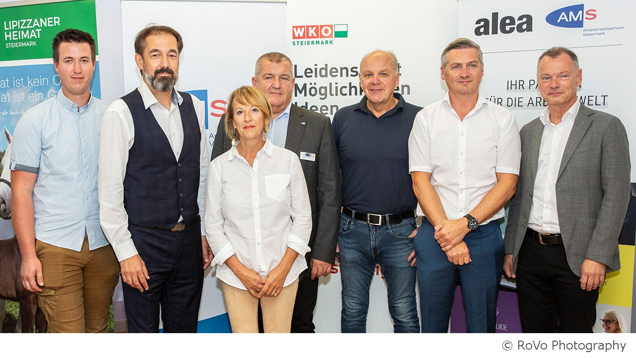 Bild vom AMS Kund_innenmeeting Oktober 2023