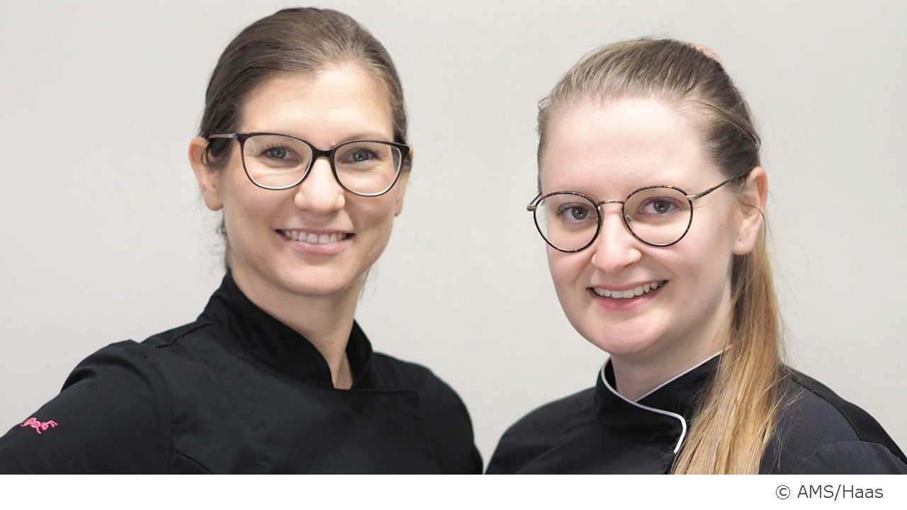 Backstuben-WG - Claudia Haas (links) und Martina Rappold
