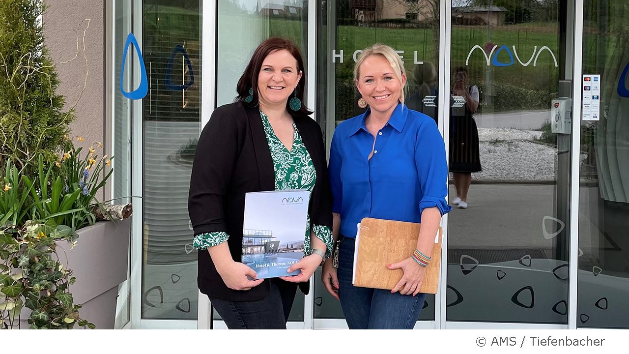 Im Bild von links nach rechts: Eva Traumüller/Therme Nova, Bianca Tiefenbacher/AMS Voitsberg