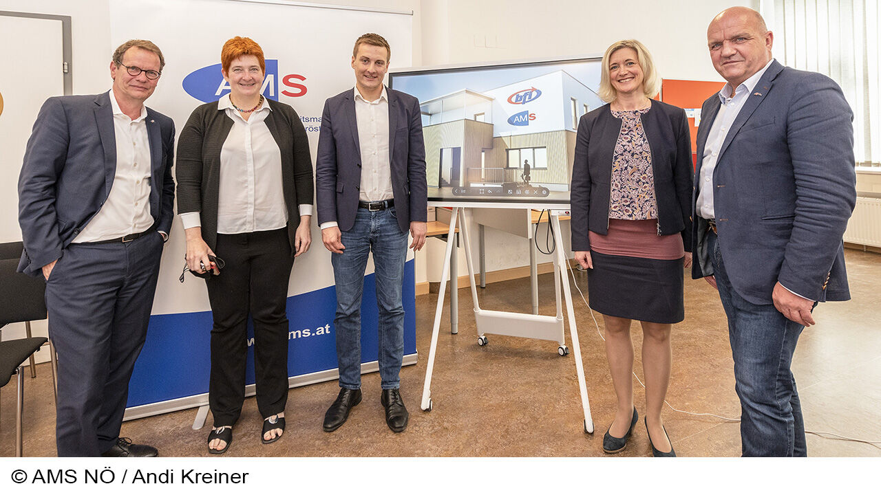 Foto vom Pressegespräch am 07. Juni 2022 anlässlich der Präsentation des 1. Klimaschutz-Ausbildungszentrums in Sigmundsherberg