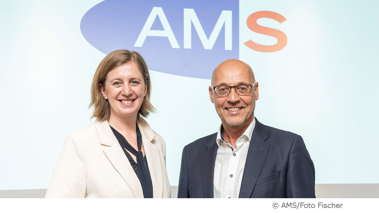 Barbara Eibinger-Miedl und Karl-Heinz Snobe