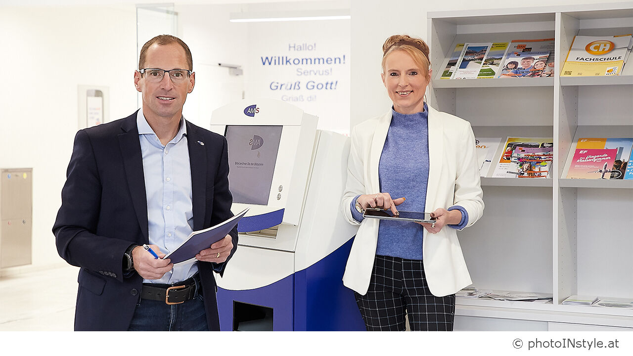 Die alte und neue Leitung des AMS Liezen