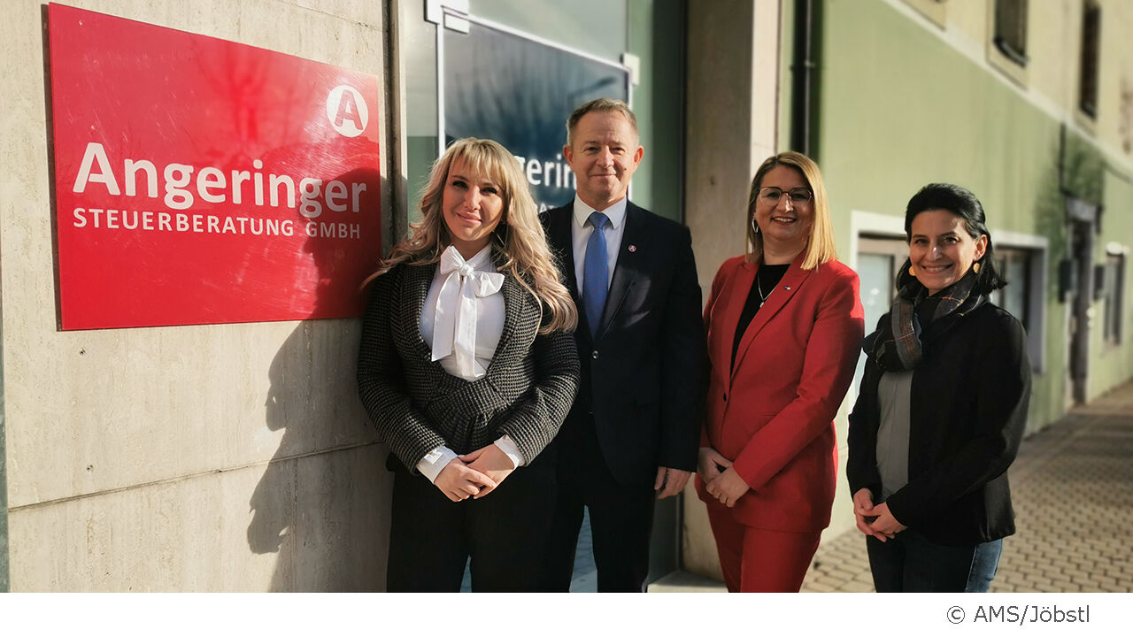 Im Bild von links nach rechts: Dorner, Angeringer, (Angeringer Steuerberatung GmbH) Jöbstl(AMS) Kraxner (ZAM)  „Personalplanung lohnt sich“