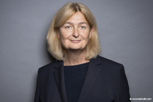 Mag.a Susanne Dungl, Abteilungsleitung - Service für Unternehmen